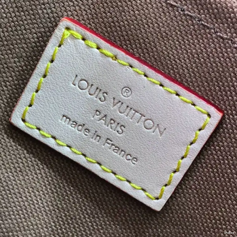 205FY0126 LV Bags 0716